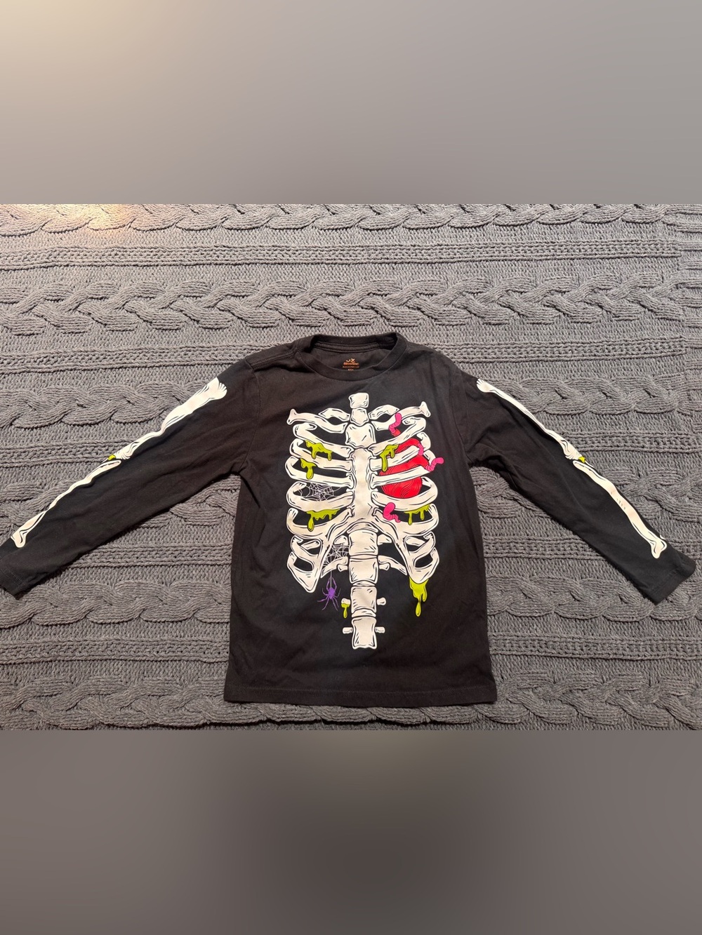Kids Black Long-Sleeve Graphic Skeleton Tee, Boys Shirt, Small (6-7) Halloween